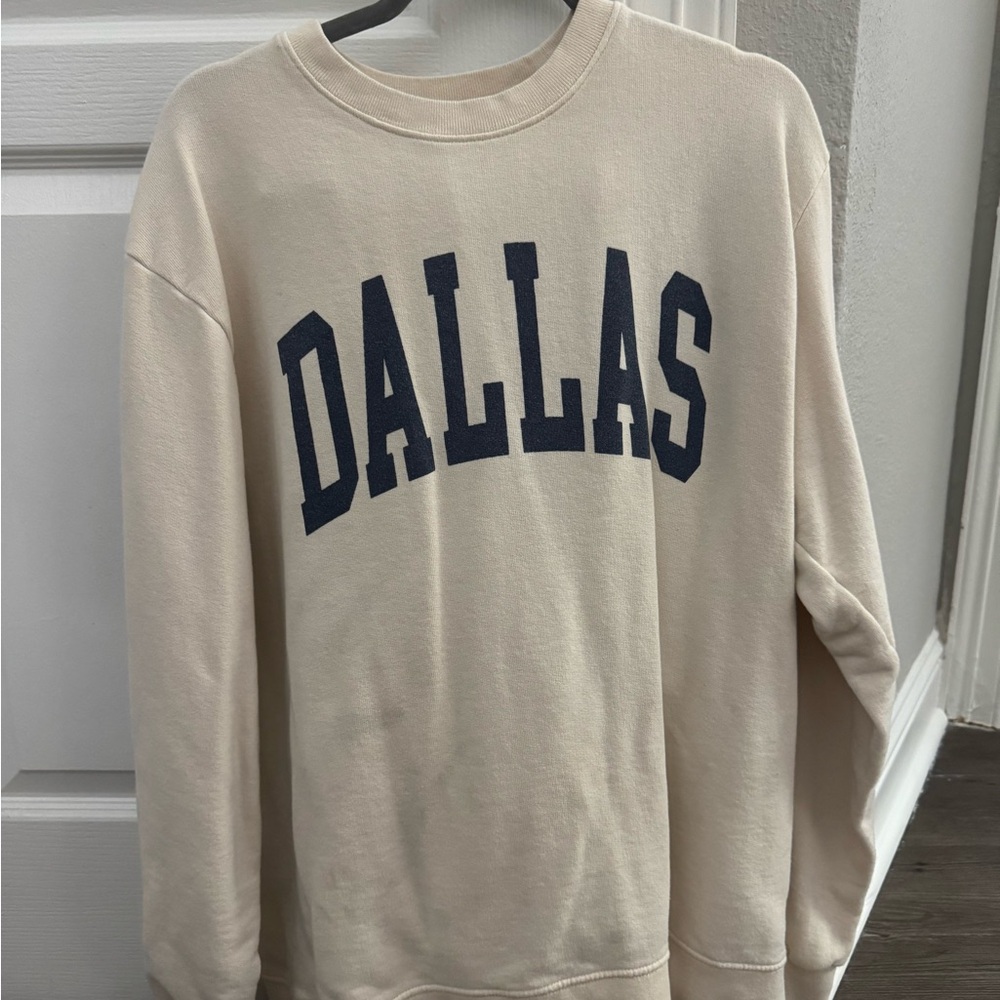 Brandy Melville Cream Dallas Crewneck Sweater and Straight leg Sweatpants